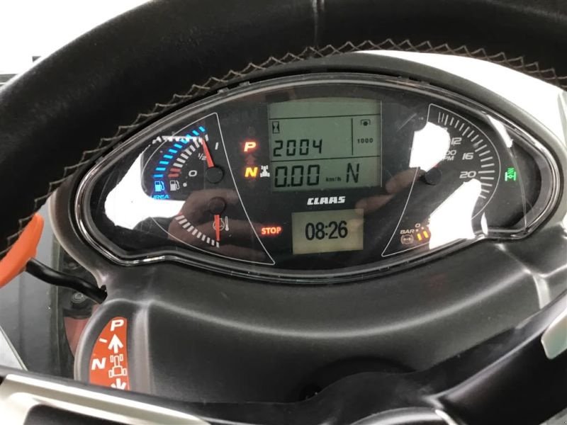 Traktor des Typs CLAAS TRAKTOR AXION 830 CM, Gebrauchtmaschine in Lommatzsch (Bild 9)