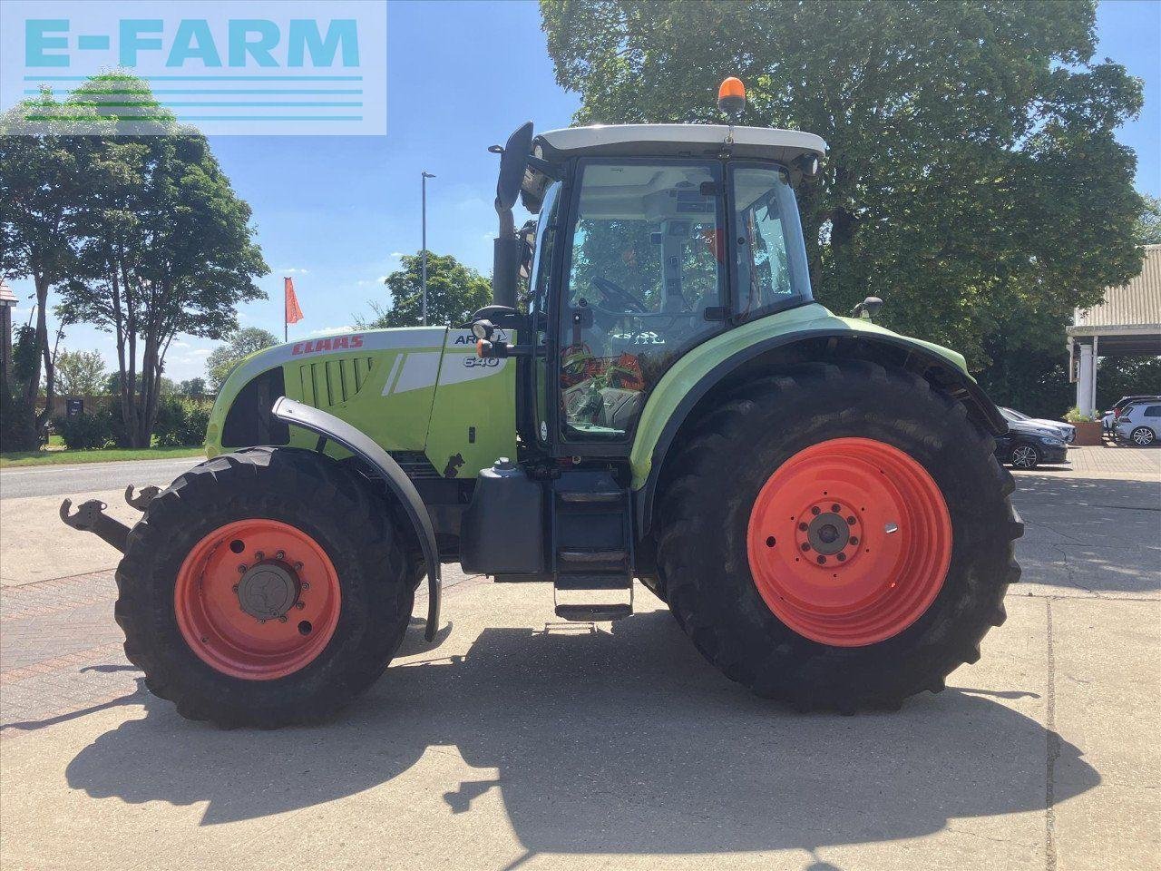Traktor za tip CLAAS USED 2011 ARION 640, Gebrauchtmaschine u SLEAFORD (Slika 1)