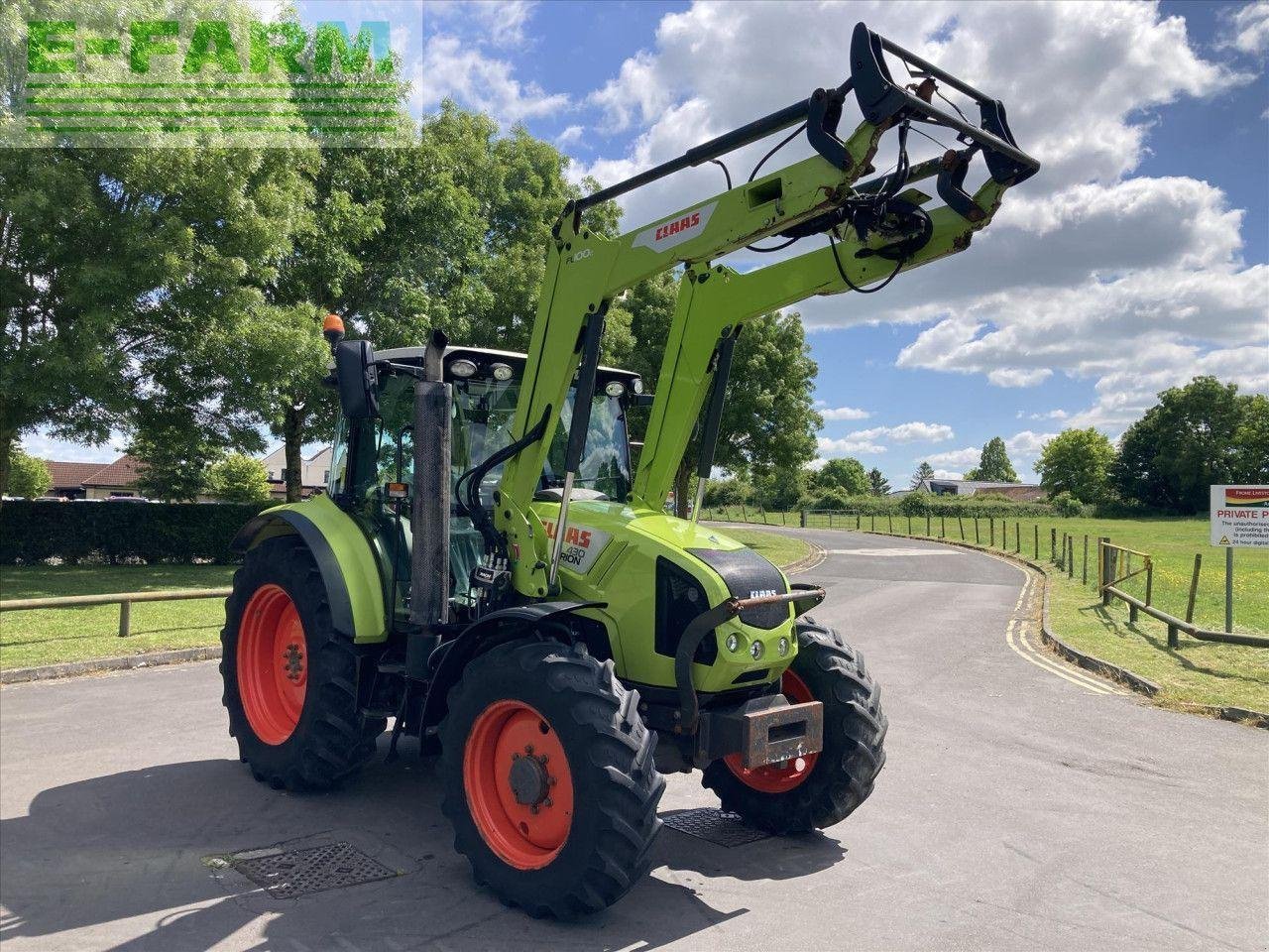 Traktor of the type CLAAS USED 2013 ARION 430, Gebrauchtmaschine in STANDERWICK, FROME (Picture 6)