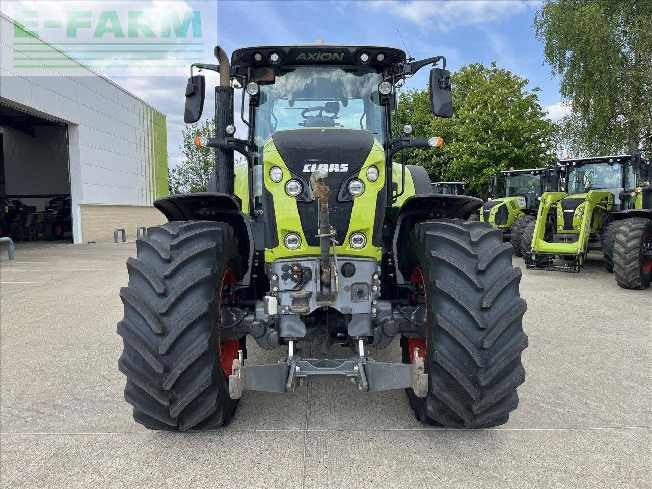 Traktor типа CLAAS USED 2021 AXION 850 CMATIC, Gebrauchtmaschine в SUFFOLK (Фотография 2)
