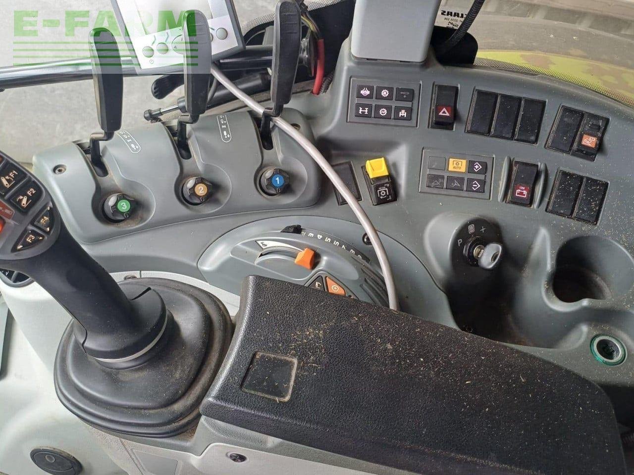 Traktor типа CLAAS USED ARION 450, Gebrauchtmaschine в WHAUPHILL, NEWTON STUART (Фотография 6)