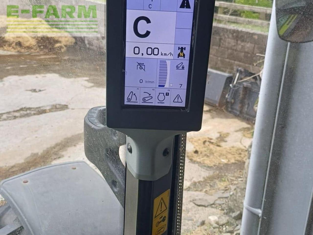 Traktor типа CLAAS USED ARION 450, Gebrauchtmaschine в WHAUPHILL, NEWTON STUART (Фотография 7)