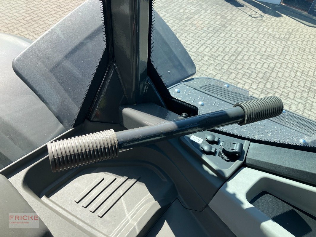 Traktor van het type CLAAS Xerion 12.650 Terra Trac, Gebrauchtmaschine in Demmin (Foto 17)