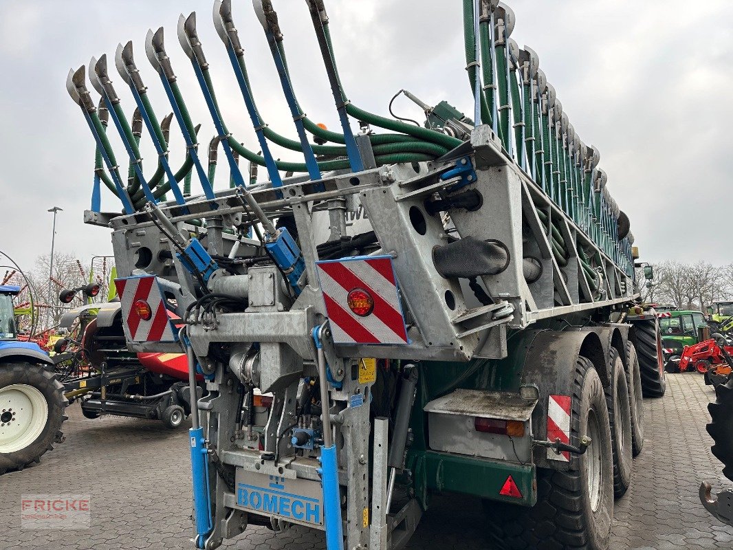 Traktor tipa CLAAS Xerion 3300 Trac **Black-Weeks**, Gebrauchtmaschine u Bockel - Gyhum (Slika 30)