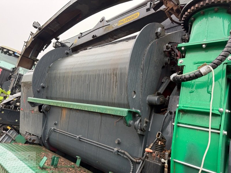 Traktor του τύπου CLAAS Xerion 3300 Trac VC mit Jenz HEM 581 Z, Gebrauchtmaschine σε Prenzlau (Φωτογραφία 16)