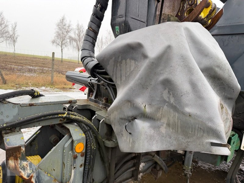 Traktor του τύπου CLAAS Xerion 3300 Trac VC mit Jenz HEM 581 Z, Gebrauchtmaschine σε Prenzlau (Φωτογραφία 19)