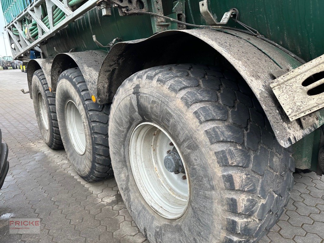 Traktor del tipo CLAAS Xerion 3300 Trac, Gebrauchtmaschine en Bockel - Gyhum (Imagen 10)