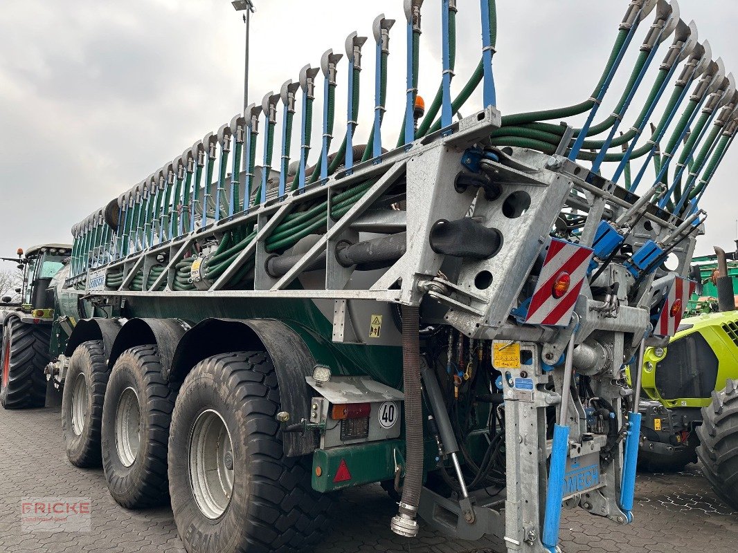 Traktor del tipo CLAAS Xerion 3300 Trac, Gebrauchtmaschine en Bockel - Gyhum (Imagen 17)