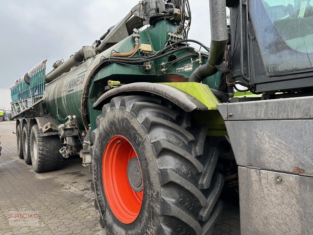 Traktor des Typs CLAAS Xerion 3300 Trac, Gebrauchtmaschine in Bockel - Gyhum (Bild 4)