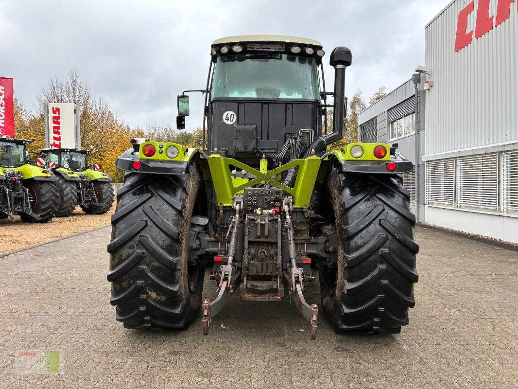 Traktor typu CLAAS XERION 3300 TRAC, Gebrauchtmaschine v Bordesholm (Obrázek 10)