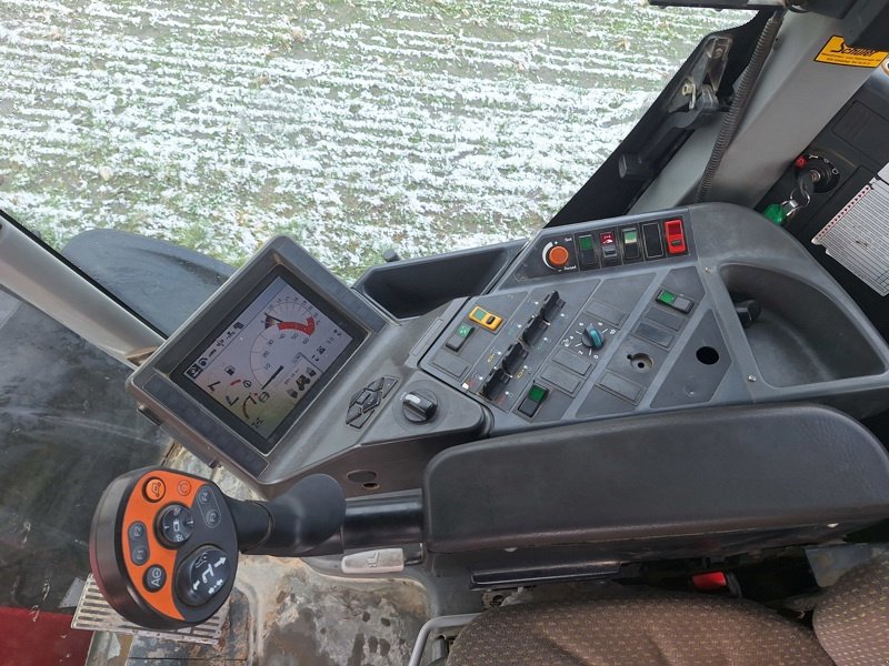 Traktor tipa CLAAS Xerion 3300, Gebrauchtmaschine u Chur (Slika 10)