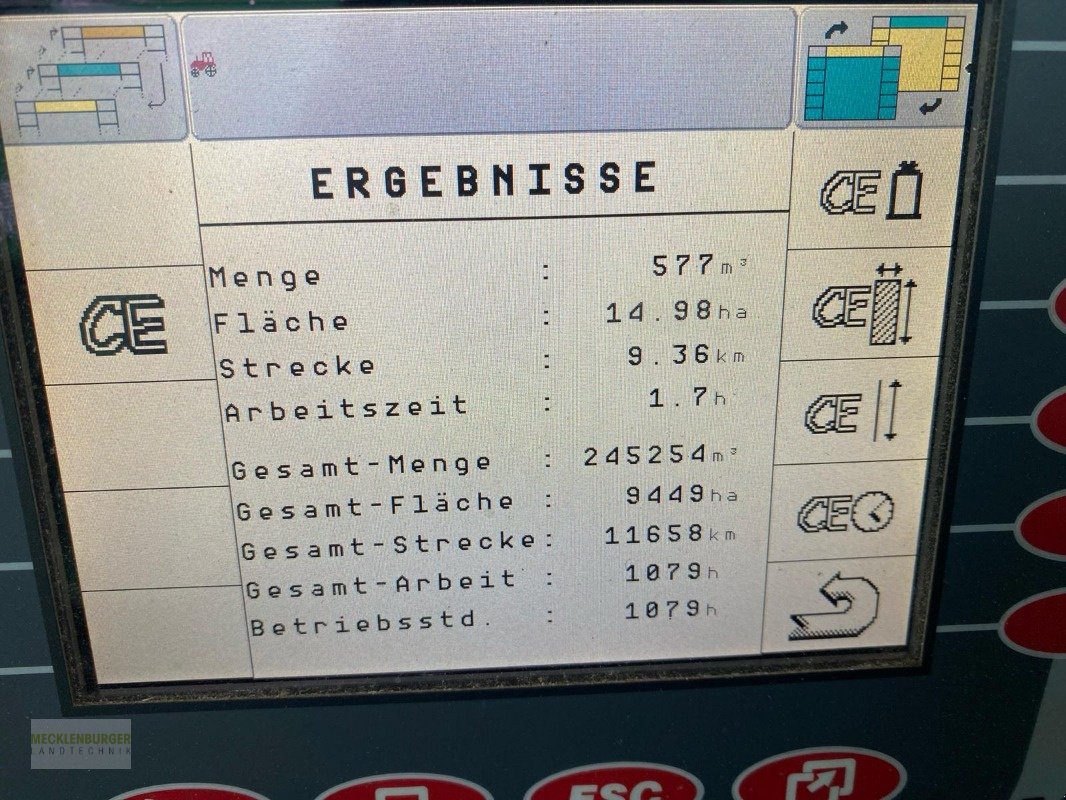 Traktor Türe ait CLAAS Xerion 3800 SaddleTrac, Gebrauchtmaschine içinde Mühlengeez (resim 25)