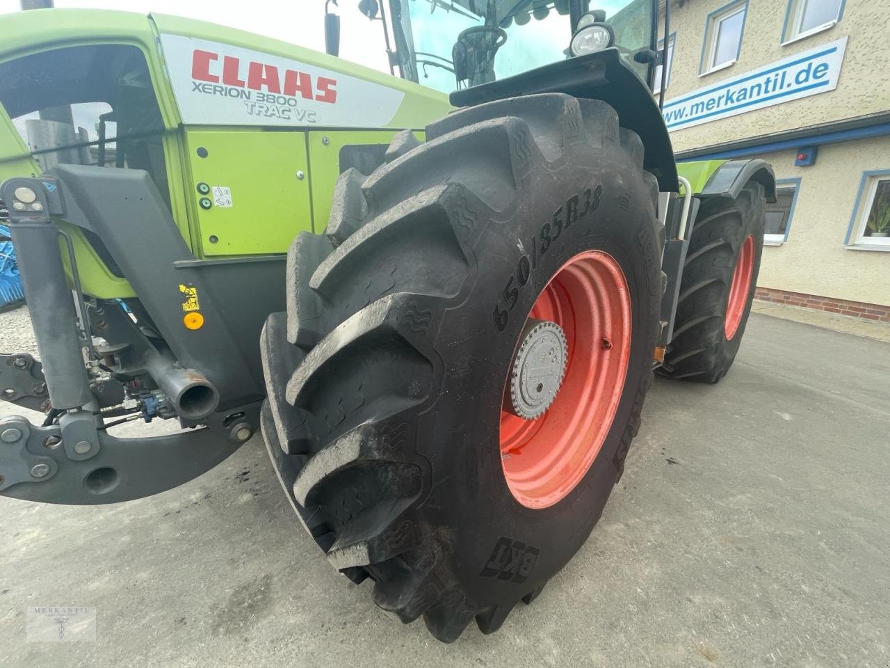 Traktor of the type CLAAS Xerion 3800 Trac VC- Neuer Preis, Gebrauchtmaschine in Pragsdorf (Picture 12)