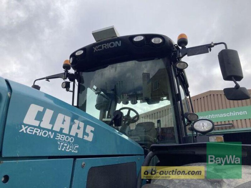 Traktor des Typs CLAAS XERION 3800 VC, Gebrauchtmaschine in Obertraubling (Bild 18)