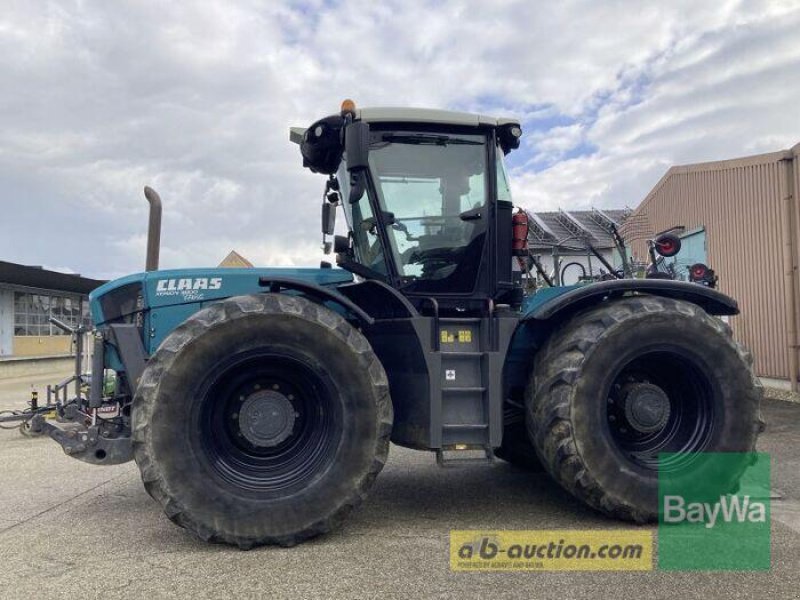 Traktor des Typs CLAAS XERION 3800 VC, Gebrauchtmaschine in Obertraubling (Bild 17)