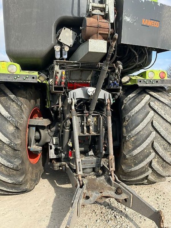 Traktor типа CLAAS Xerion 4000 2018, Gebrauchtmaschine в Schierling/Eggmühl (Фотография 3)