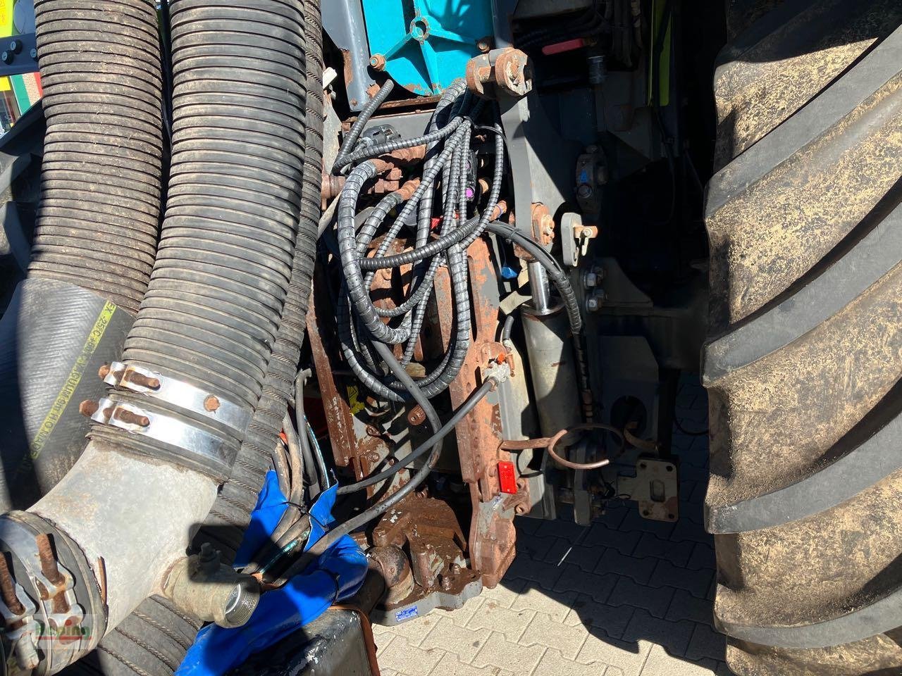 Traktor del tipo CLAAS Xerion 4000 Saddle Trac Gülletechnik, Gebrauchtmaschine In Bakum (Immagine 9)