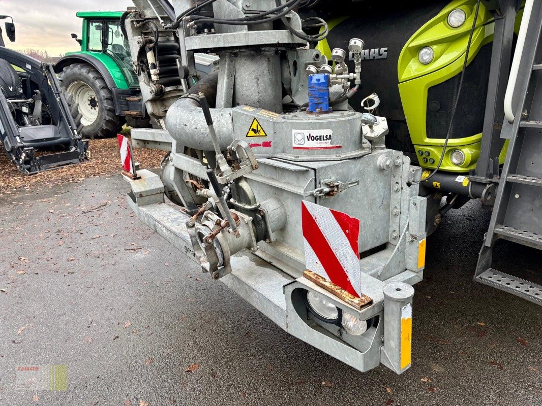 Traktor of the type CLAAS XERION 4000 SADDLE TRAC, KOTTE XST 16 cbm, Gebrauchtmaschine in Molbergen (Picture 11)