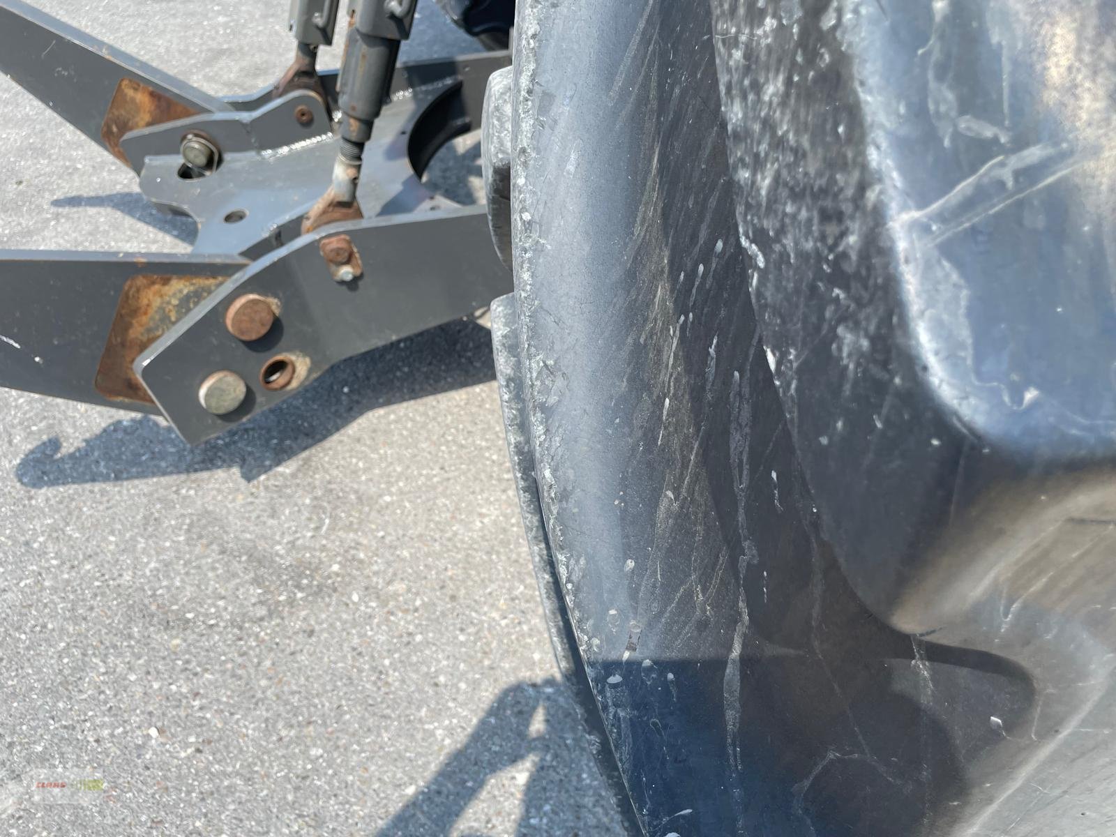 Traktor typu CLAAS Xerion 4000 SADDLE TRAC Zunhammer 16m³  Versteigerung ab-auction, Gebrauchtmaschine w Langenau (Zdjęcie 26)