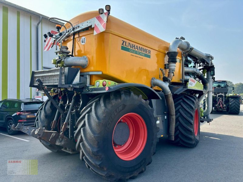 Traktor του τύπου CLAAS XERION 4000 SADDLE TRAC, Zunhammer ACX 16 cbm, Gebrauchtmaschine σε Neerstedt (Φωτογραφία 5)
