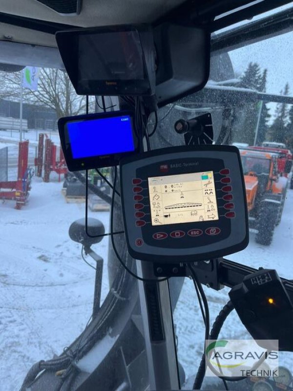 Traktor типа CLAAS XERION 4000 SADDLE TRAC, Gebrauchtmaschine в Schneverdingen (Фотография 15)