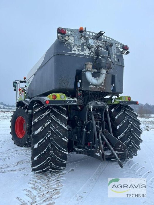 Traktor типа CLAAS XERION 4000 SADDLE TRAC, Gebrauchtmaschine в Schneverdingen (Фотография 4)