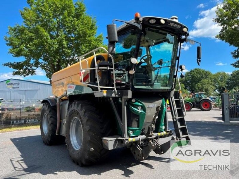 Traktor Türe ait CLAAS XERION 4000 SADDLE TRAC, Gebrauchtmaschine içinde Meppen (resim 2)