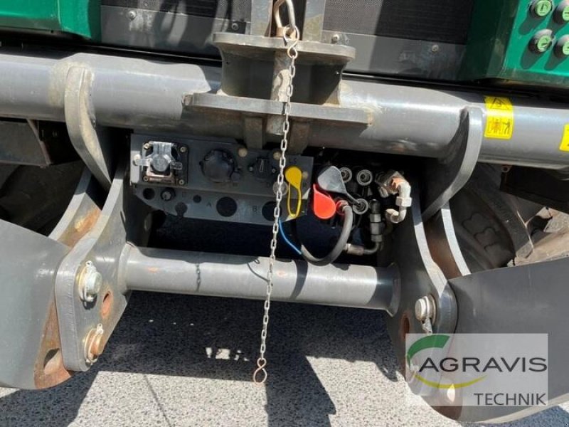 Traktor Türe ait CLAAS XERION 4000 SADDLE TRAC, Gebrauchtmaschine içinde Meppen (resim 9)