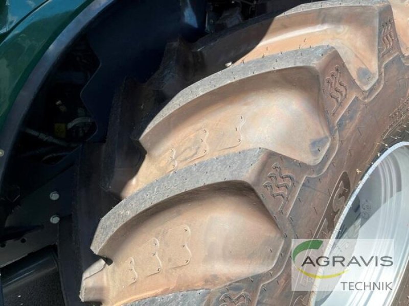 Traktor Türe ait CLAAS XERION 4000 SADDLE TRAC, Gebrauchtmaschine içinde Meppen (resim 16)