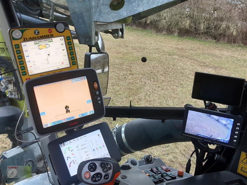 Traktor des Typs CLAAS Xerion 4000 Saddle Trac, Gebrauchtmaschine in Wassertrüdingen (Bild 18)