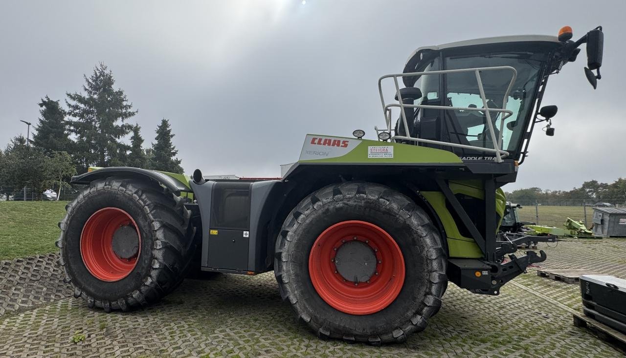 Traktor типа CLAAS Xerion 4000 Saddle Trac, Gebrauchtmaschine в Könnern (Фотография 2)