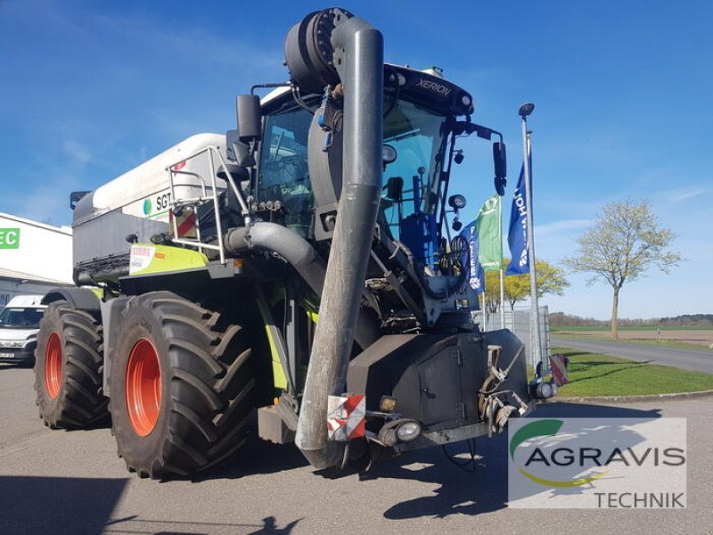 Traktor des Typs CLAAS XERION 4000 SADDLE TRAC, Gebrauchtmaschine in Gyhum-Nartum (Bild 5)