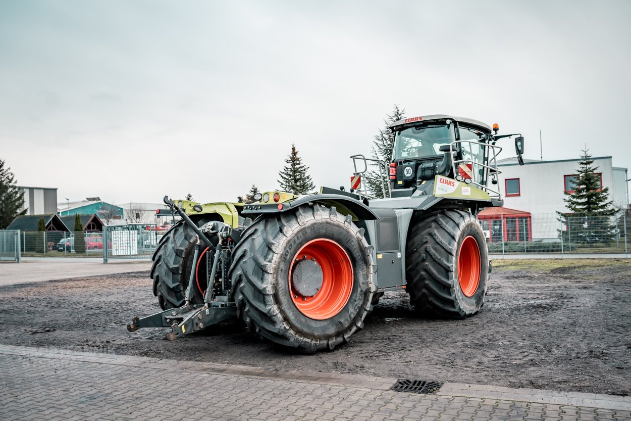 Traktor of the type CLAAS Xerion 4000 ST, Gebrauchtmaschine in Steigra (Picture 3)