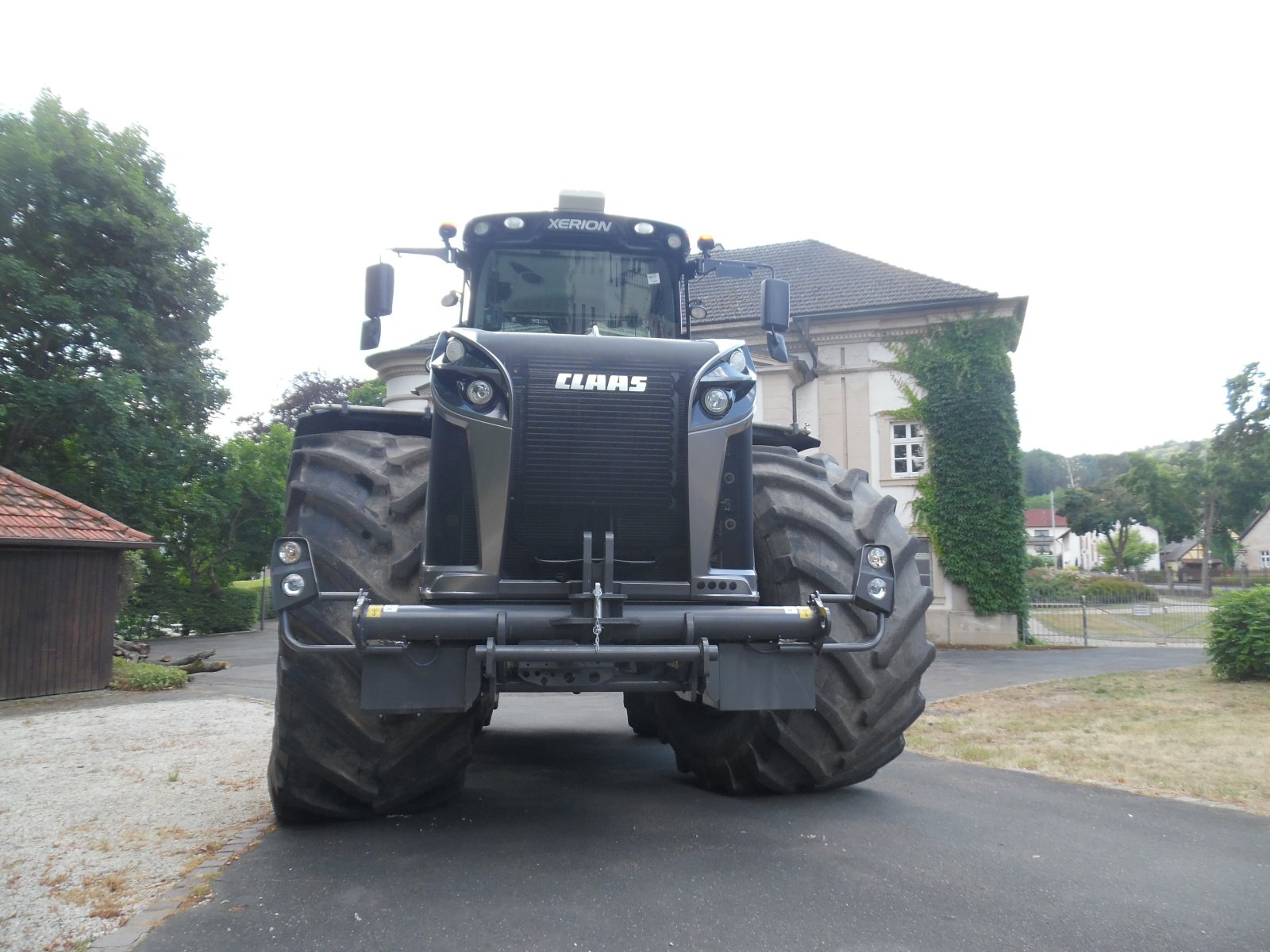 Traktor a típus CLAAS XERION 4000 Trac VC/Wendecockp./NUR 3950h/Paltin Special Edit./absoluter TOP Zustand, Gebrauchtmaschine ekkor: Michelau Ofr. (Kép 20)