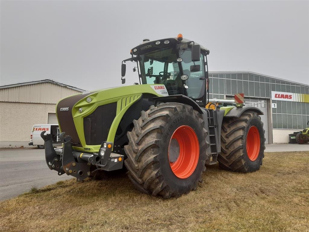 Traktor des Typs CLAAS Xerion 4000 Trac VC, Gebrauchtmaschine in Lommatzsch (Bild 1)