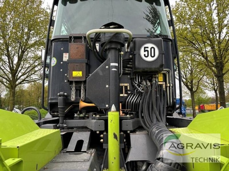 Traktor des Typs CLAAS XERION 4000 TRAC VC, Gebrauchtmaschine in Meppen (Bild 9)