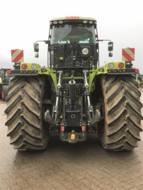 Traktor typu CLAAS XERION 4000 TRAC VC, Gebrauchtmaschine w Landsberg (Zdjęcie 6)