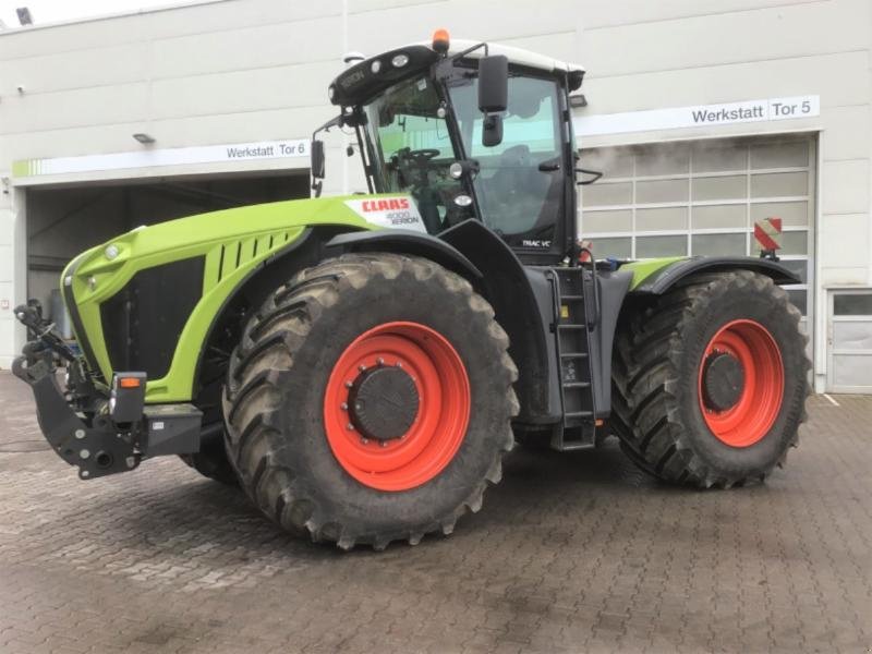 Traktor of the type CLAAS XERION 4000 TRAC VC, Gebrauchtmaschine in Landsberg (Picture 1)