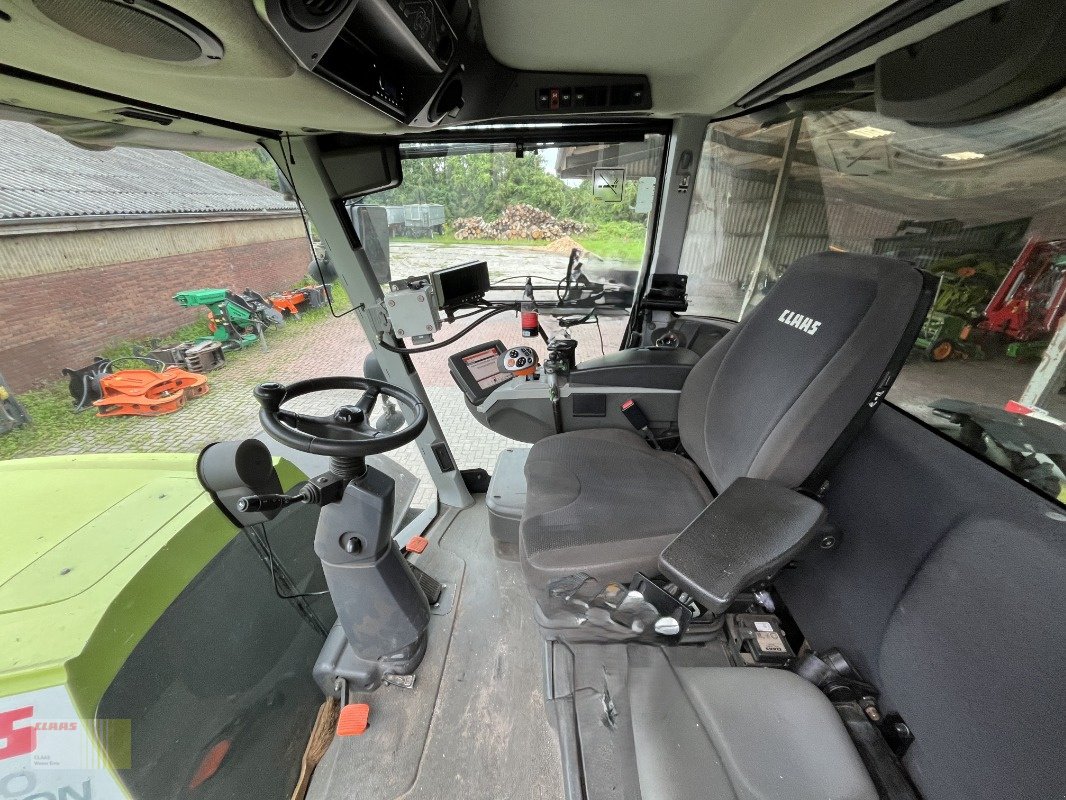 Traktor des Typs CLAAS XERION 4000 TRAC VC, Gebrauchtmaschine in Molbergen (Bild 17)