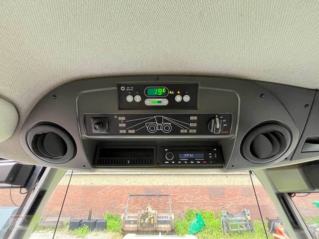 Traktor des Typs CLAAS XERION 4000 TRAC VC, Gebrauchtmaschine in Molbergen (Bild 20)