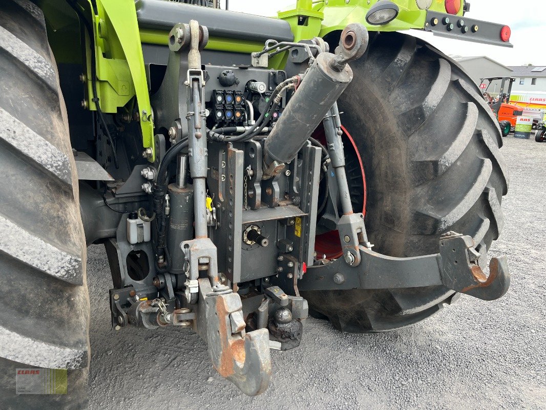 Traktor des Typs CLAAS XERION 4000 TRAC VC, Gebrauchtmaschine in Molbergen (Bild 15)