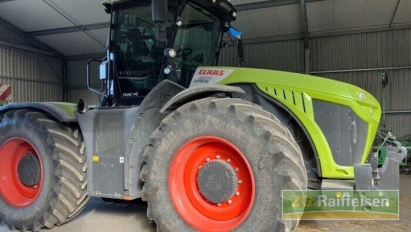 Traktor des Typs CLAAS XERION 4000 TRAC VC, Gebrauchtmaschine in Bruchsal (Bild 2)