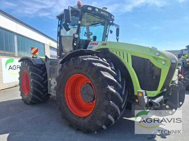 Traktor tip CLAAS XERION 4000 TRAC, Gebrauchtmaschine in Fritzlar (Poză 2)