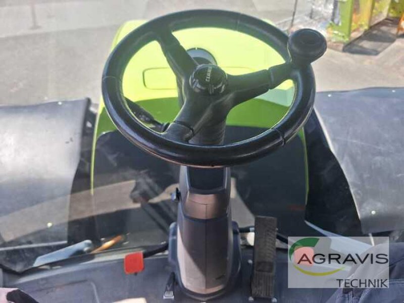 Traktor tip CLAAS XERION 4000 TRAC, Gebrauchtmaschine in Warburg (Poză 14)