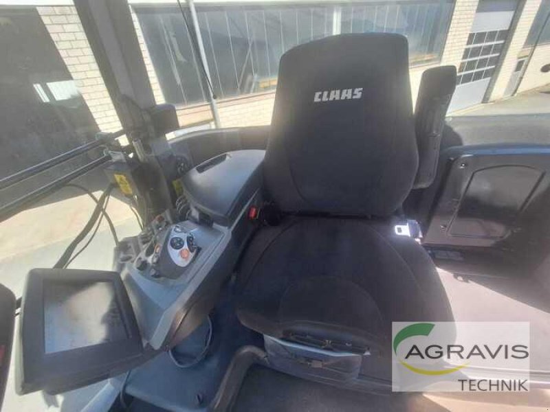 Traktor tip CLAAS XERION 4000 TRAC, Gebrauchtmaschine in Warburg (Poză 10)