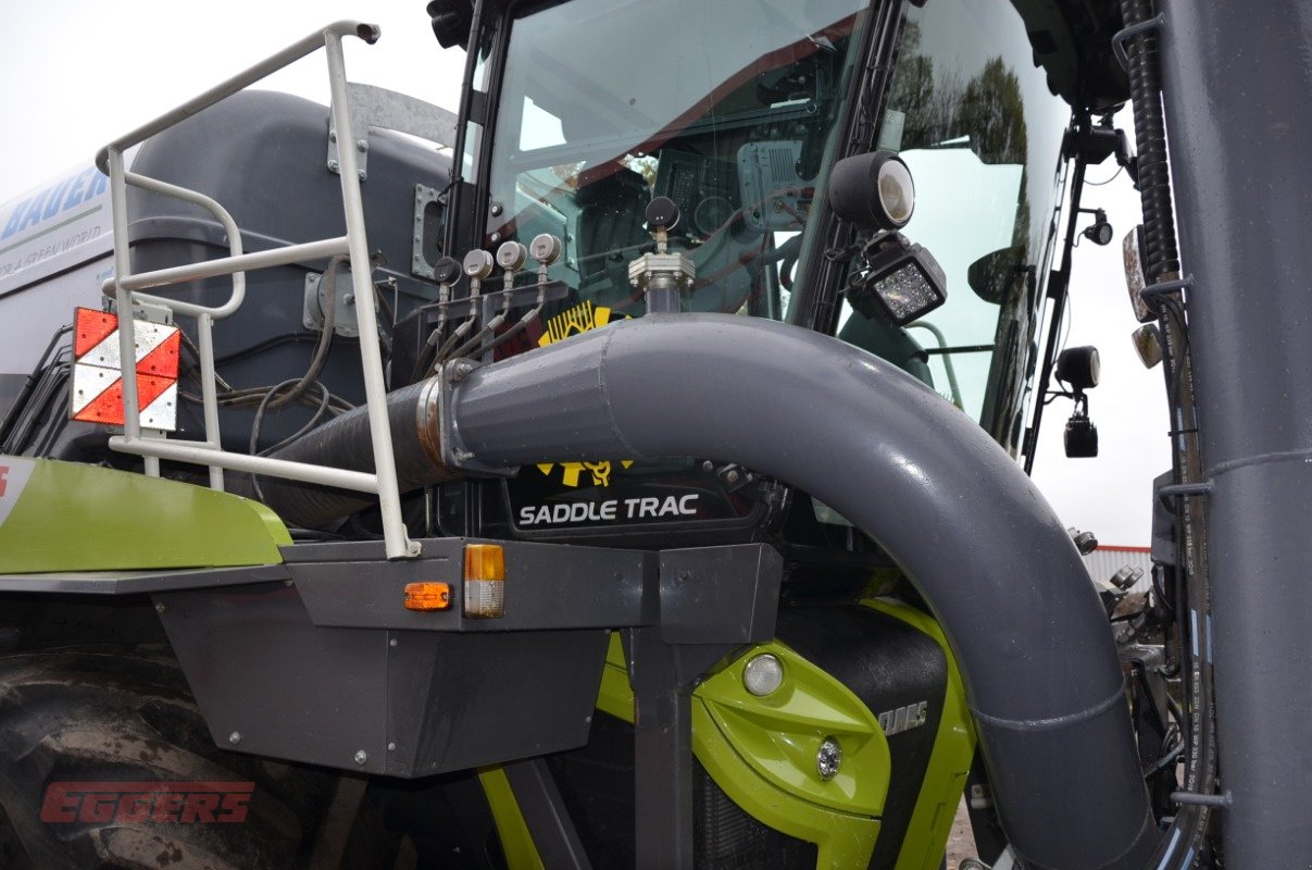 Traktor типа CLAAS XERION 4200 SADDLE TRAC Bauer, Gebrauchtmaschine в Suhlendorf (Фотография 24)