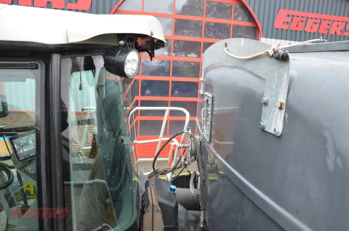 Traktor типа CLAAS XERION 4200 SADDLE TRAC Bauer, Gebrauchtmaschine в Suhlendorf (Фотография 28)