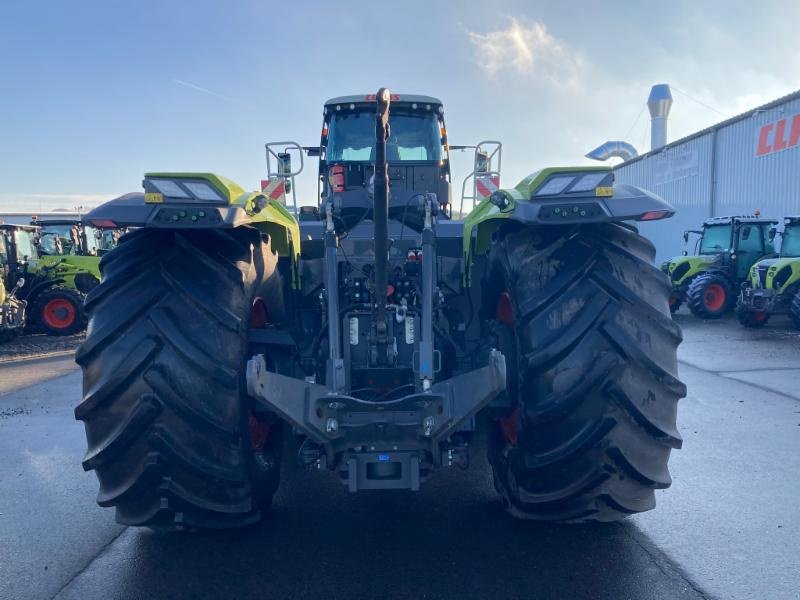 Traktor Türe ait CLAAS XERION 4200 SADDLE TRAC, Gebrauchtmaschine içinde Molbergen (resim 8)