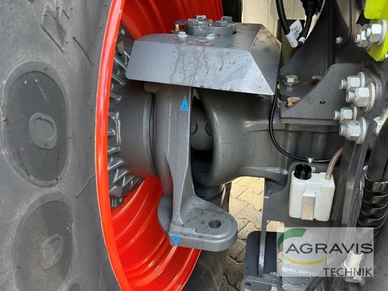 Traktor van het type CLAAS XERION 4200 TRAC VC, Gebrauchtmaschine in Meppen (Foto 12)