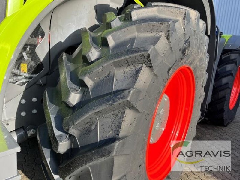 Traktor van het type CLAAS XERION 4200 TRAC VC, Gebrauchtmaschine in Meppen (Foto 18)